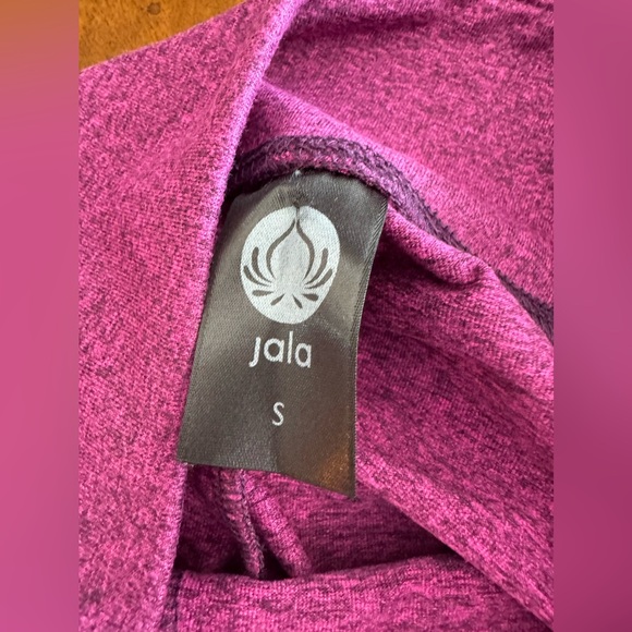 Jala Slit Leggings - Picture 6 of 7